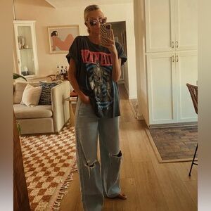 MOTHER denim snacks! The fun dip puddle wide leg Jean